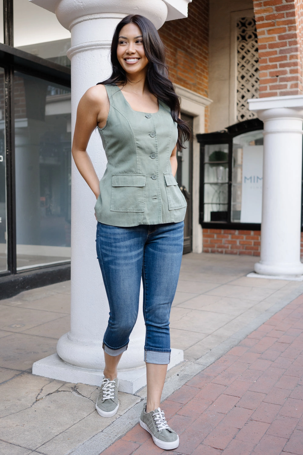Serenity Mid Rise Capri – Comfort Meets Casual Chic