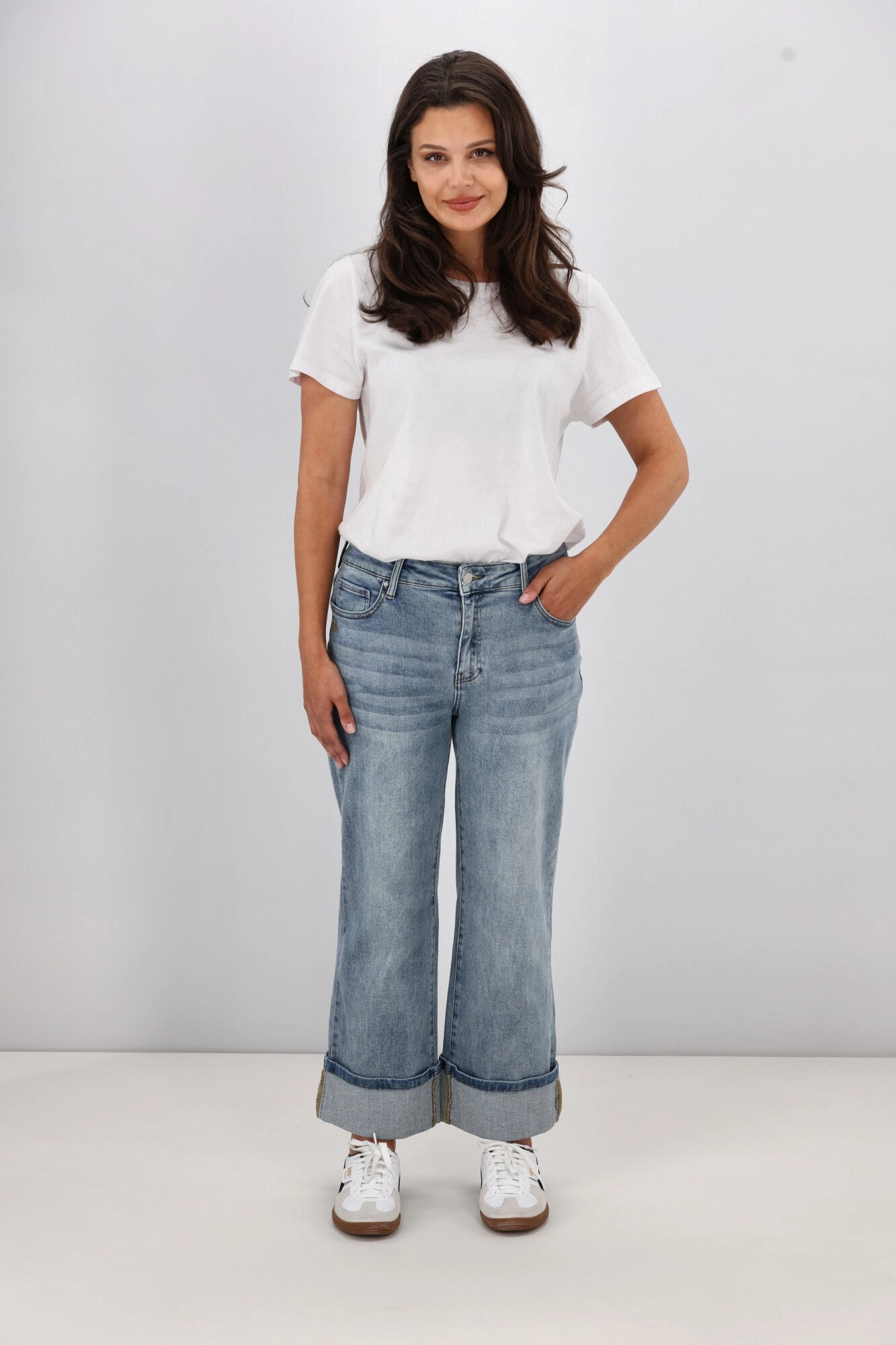 Shine On Label Zeke Wide Leg Jean with Turn Up Hem Washed Blue