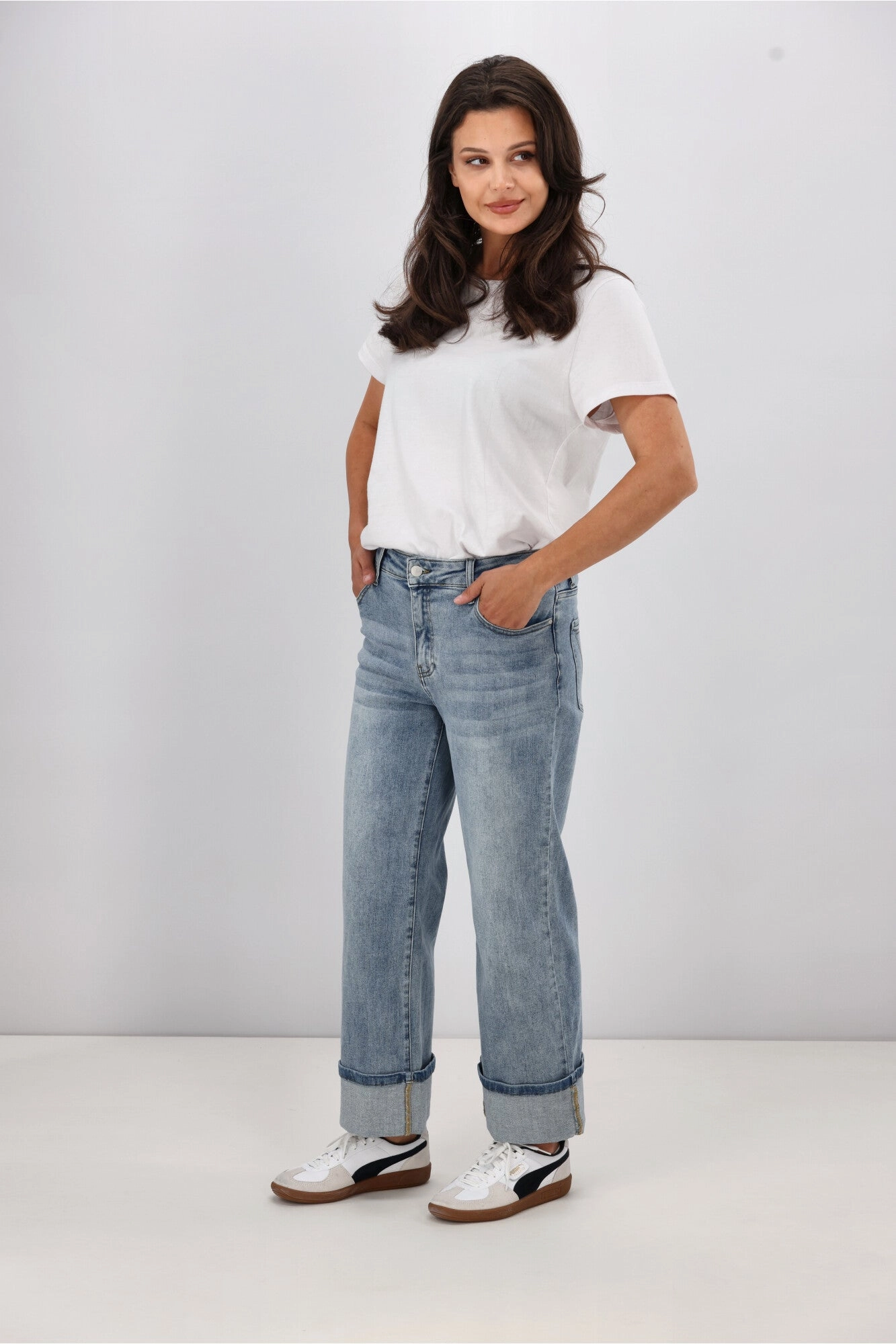 Shine On Label Zeke Wide Leg Jean with Turn Up Hem Washed Blue