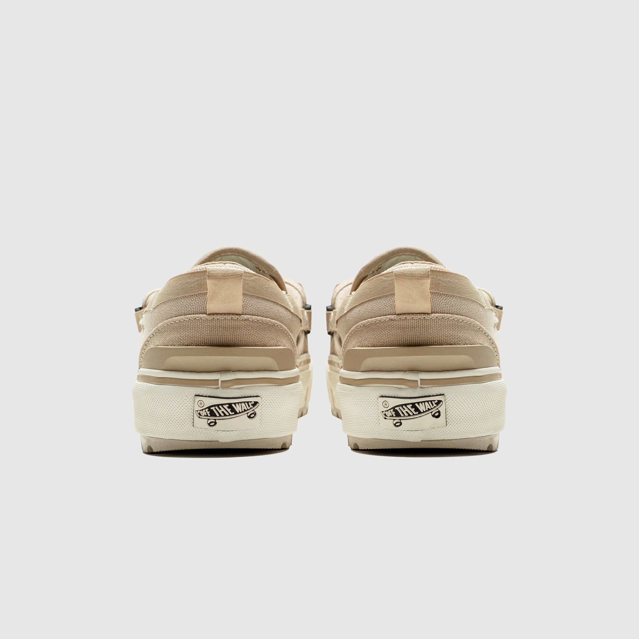 SLIP-ON MTE RS LX X NICOLE MCLAUGHLIN