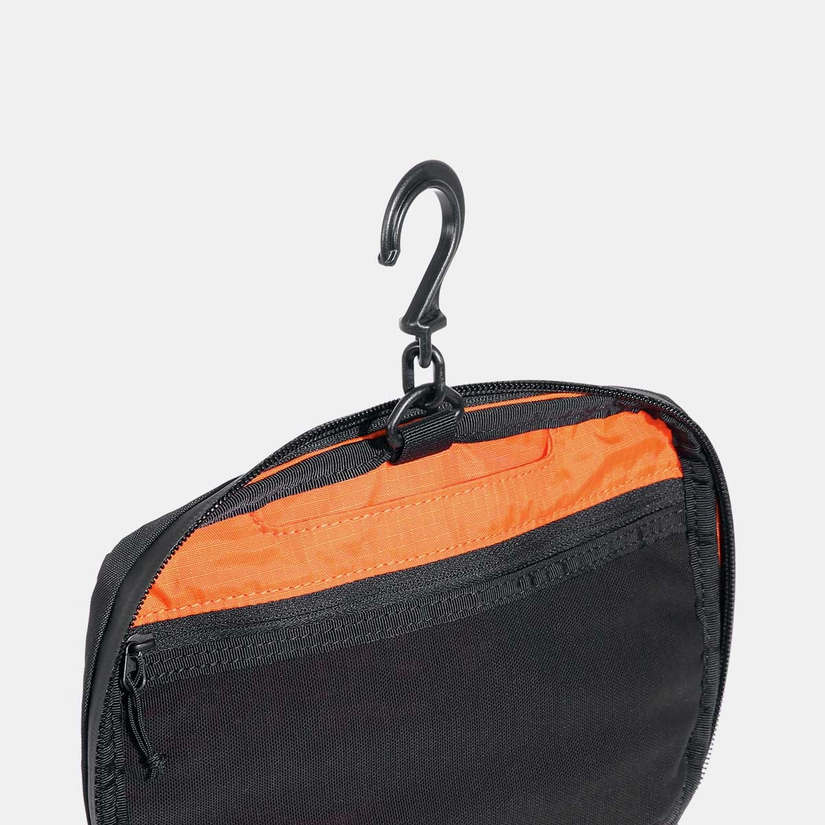 Travel Kit 2