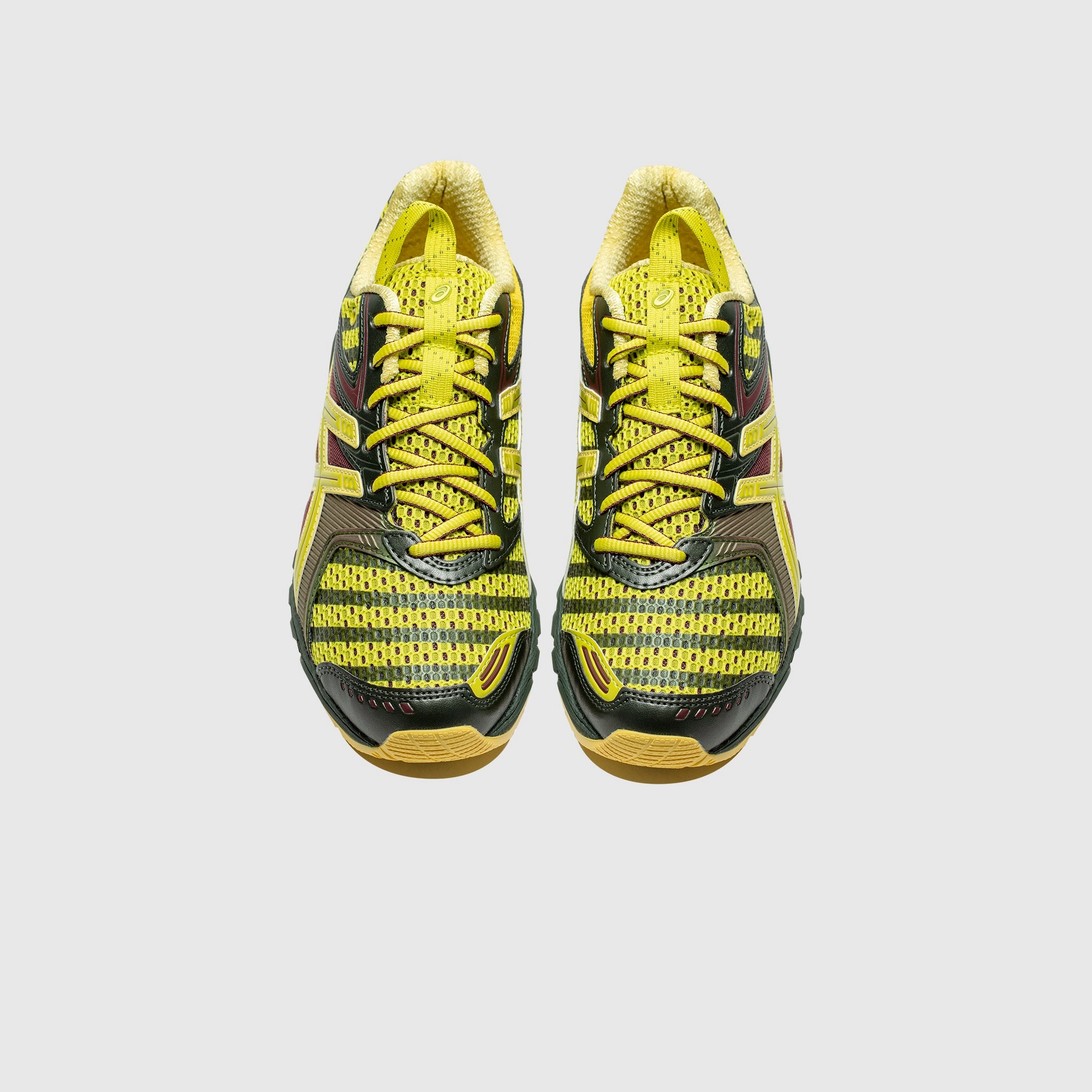 UB9-S GEL-DS TRAINER 14 DARK MUSTARD
