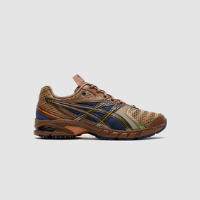UB9-S GEL-DS TRAINER 14 DESERT CAMP