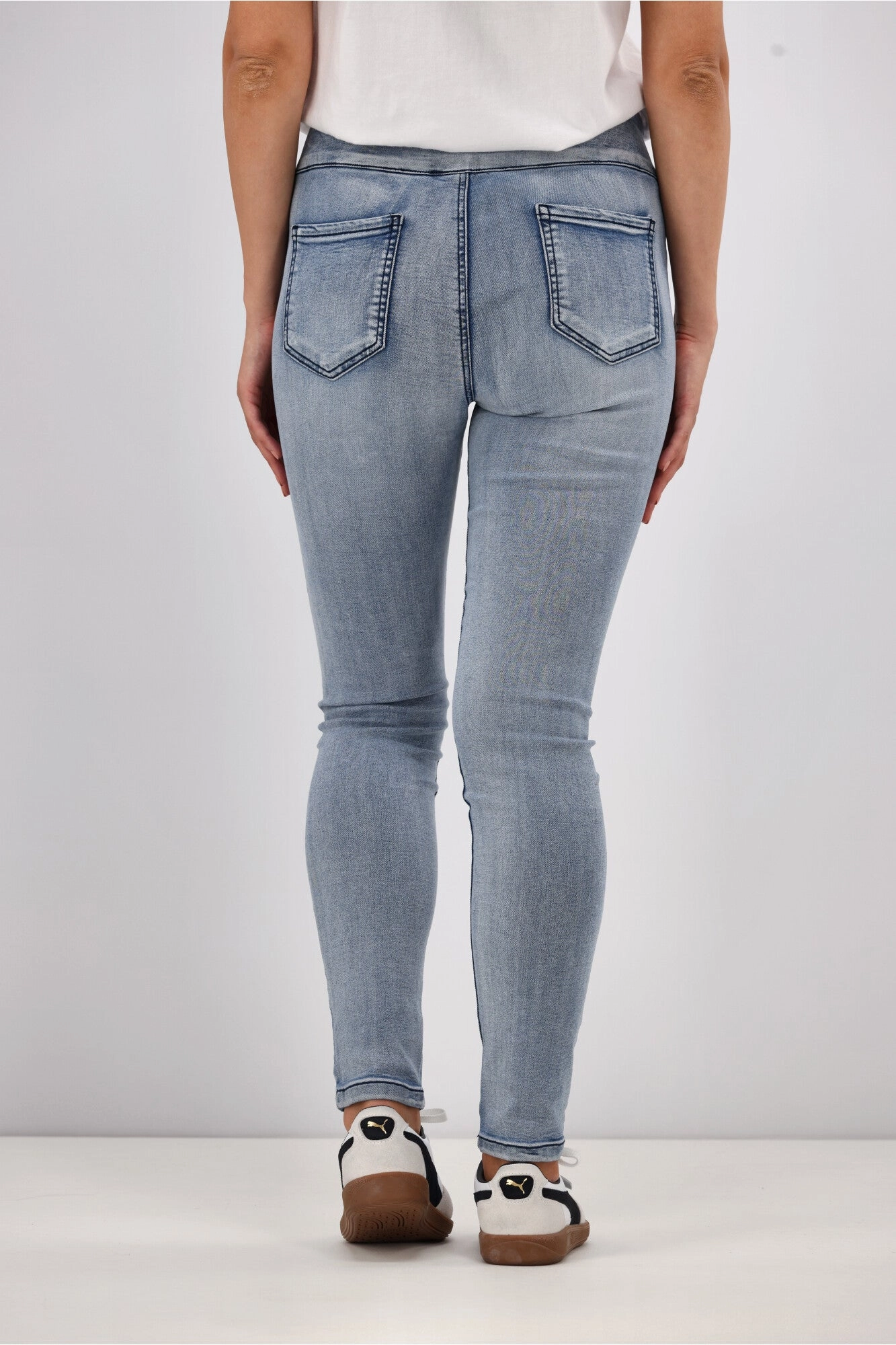 Wakee Denim Moxy Pull On Jean Washed Blue