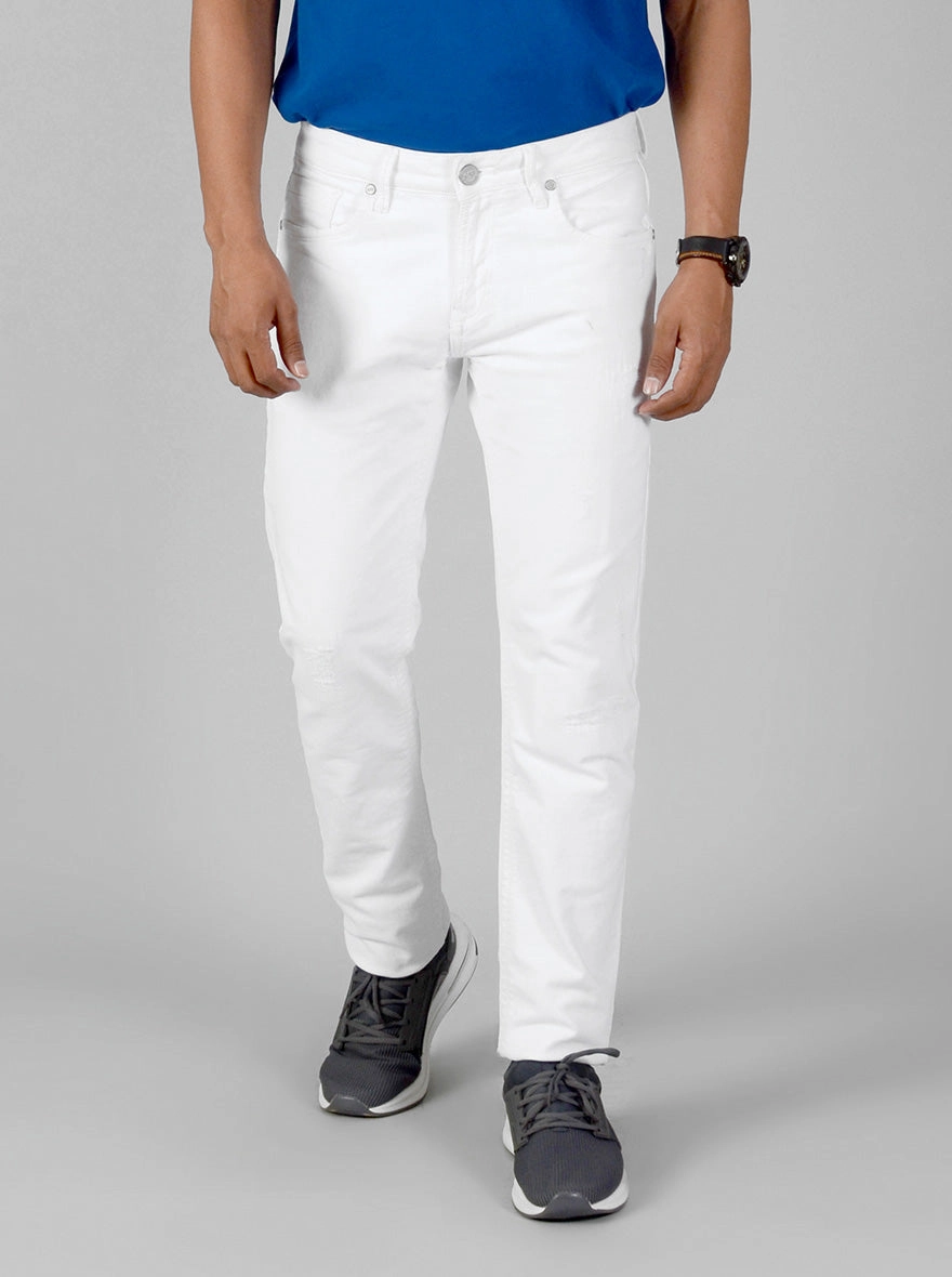 White Solid Slim Fit Jeans | JadeBlue