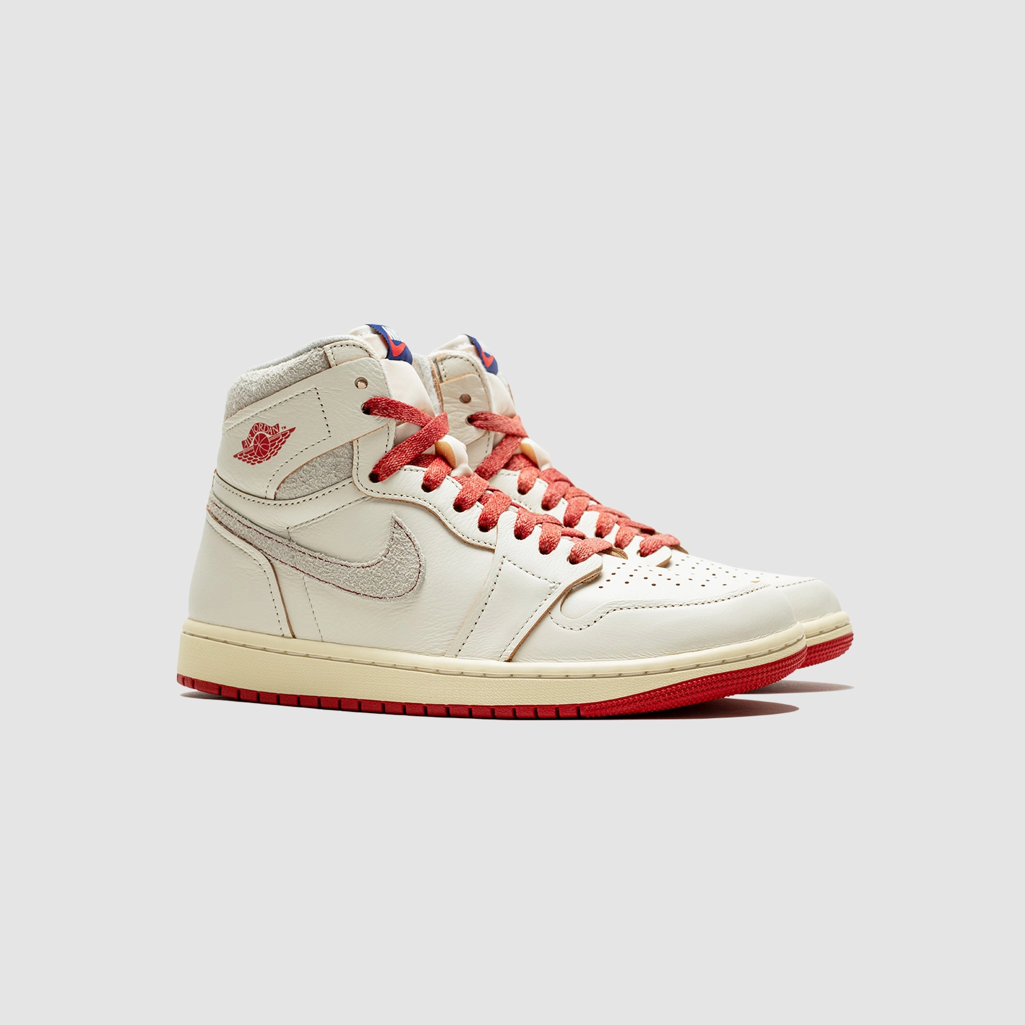 WMNS AIR JORDAN 1 HIGH OG CINNABAR