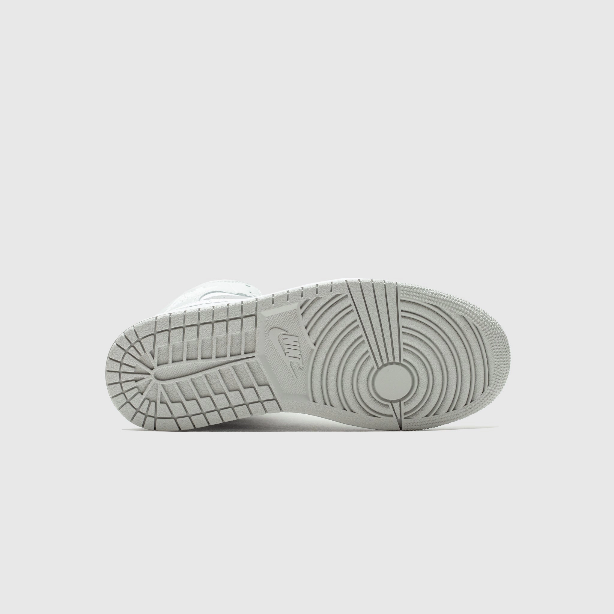WMNS AIR JORDAN 1 MID ATMOSPHERE GREY