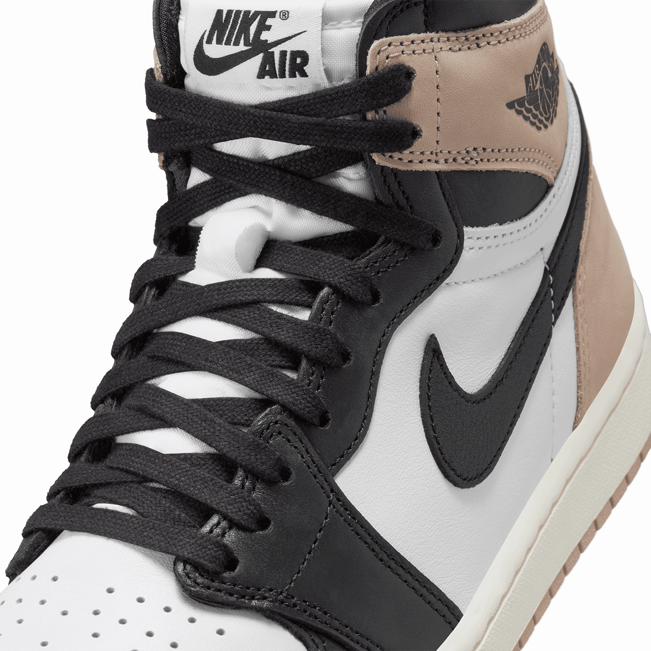 Wmns Air Jordan 1 Retro High OG 'Latte'