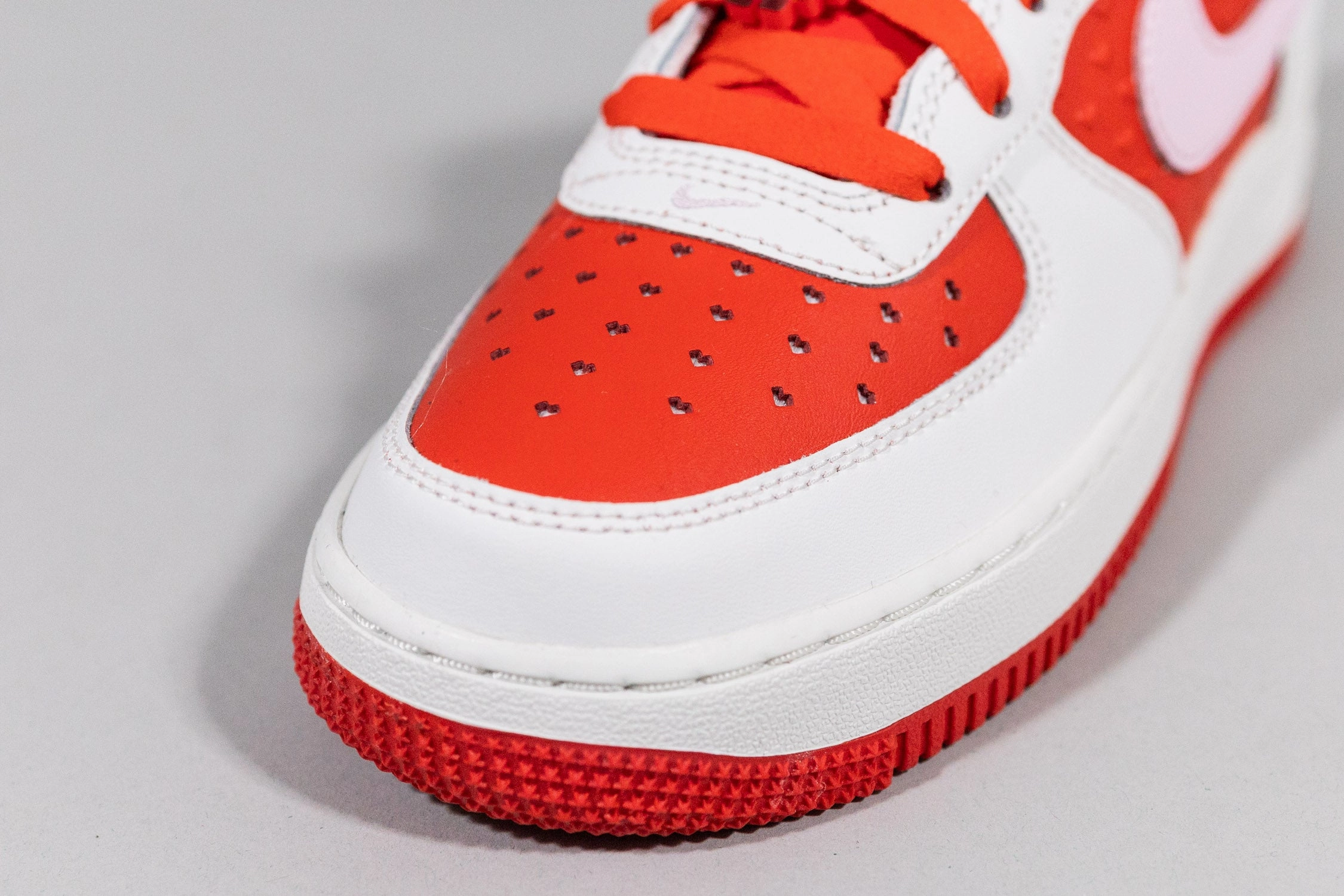 Women's Nike Air Force 1 'Valentine's Day' (GS)