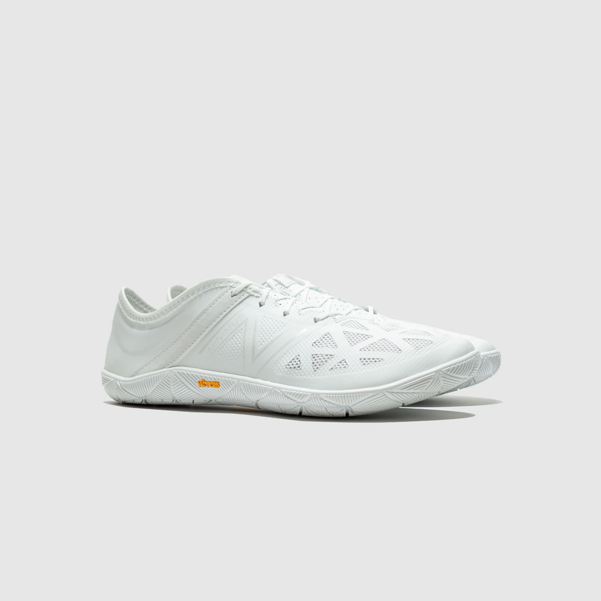 X NEW BALANCE UX200L WHITE