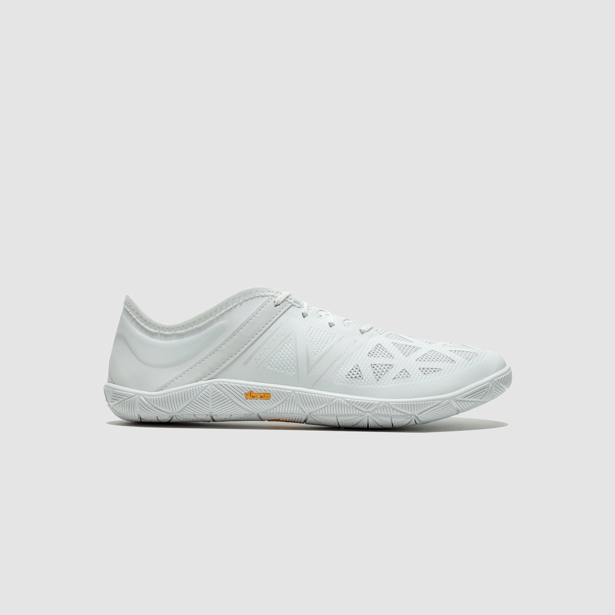 X NEW BALANCE UX200L WHITE